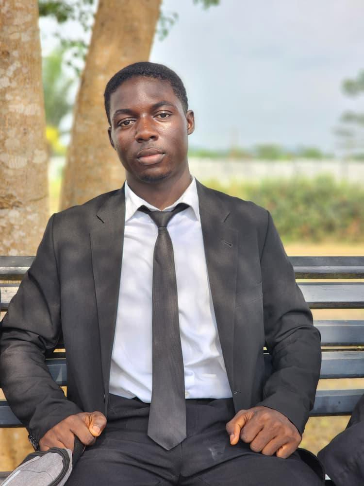 NLOKA Victor Emmanuel — Développeur Full-Stack Douala Cameroun